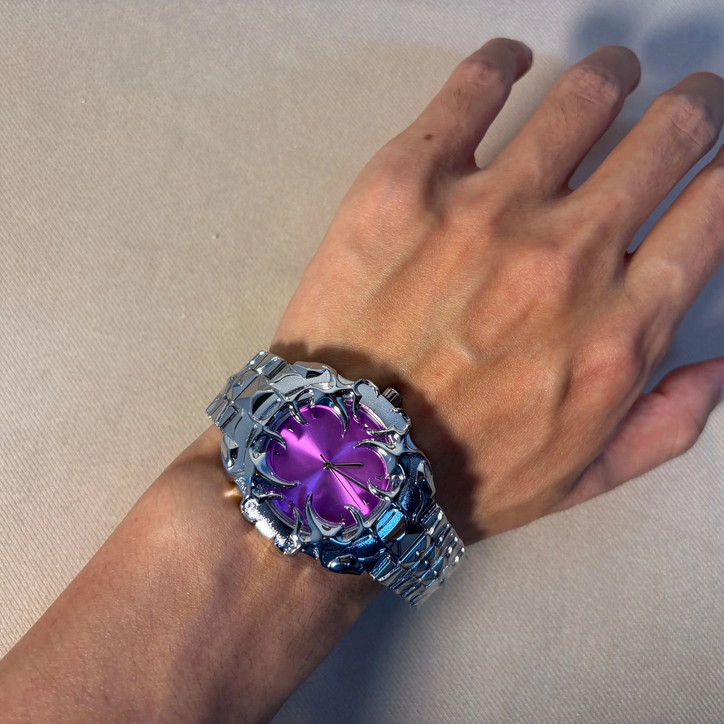 DENVOSI Y2K Gothic Claw Watch — Detachable Dial, Luminous Hands, 3Bar Water Resistant